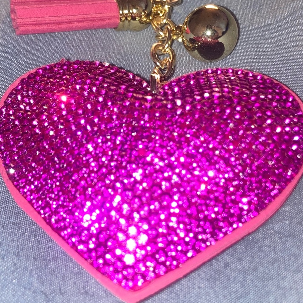 Pink Heart Keychain with Tassel - Picture 2 of 4